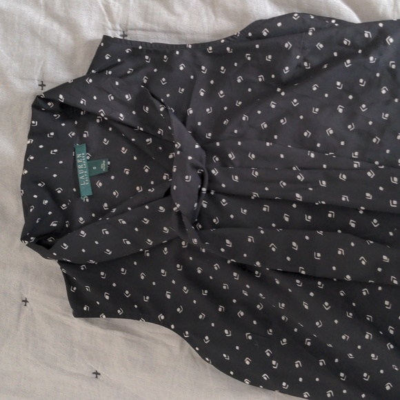 Ralph Lauren sleeveless blouse - Picture 1 of 4